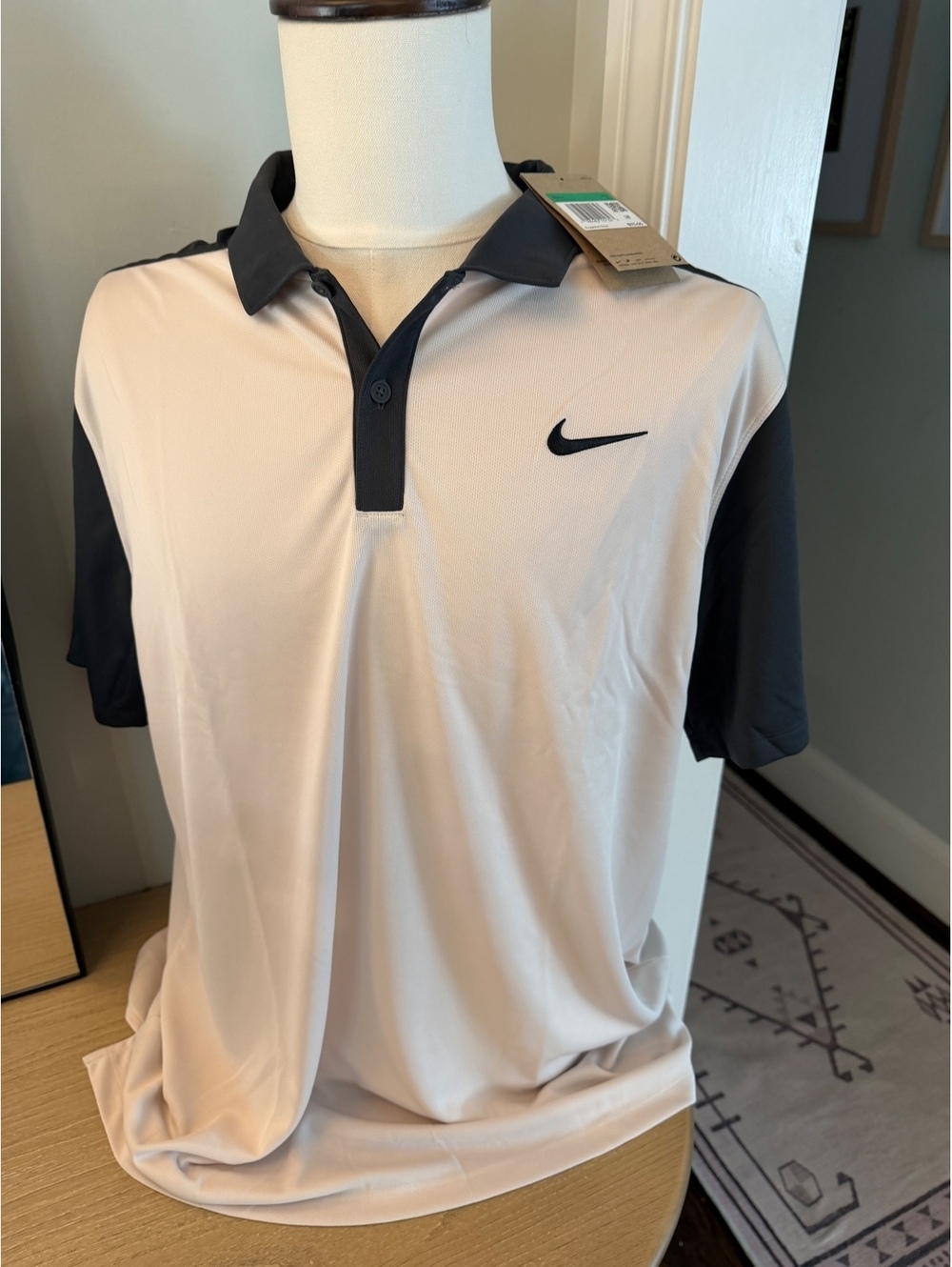 NEW Nike Men's Golf Polo Shirt XL Black and White